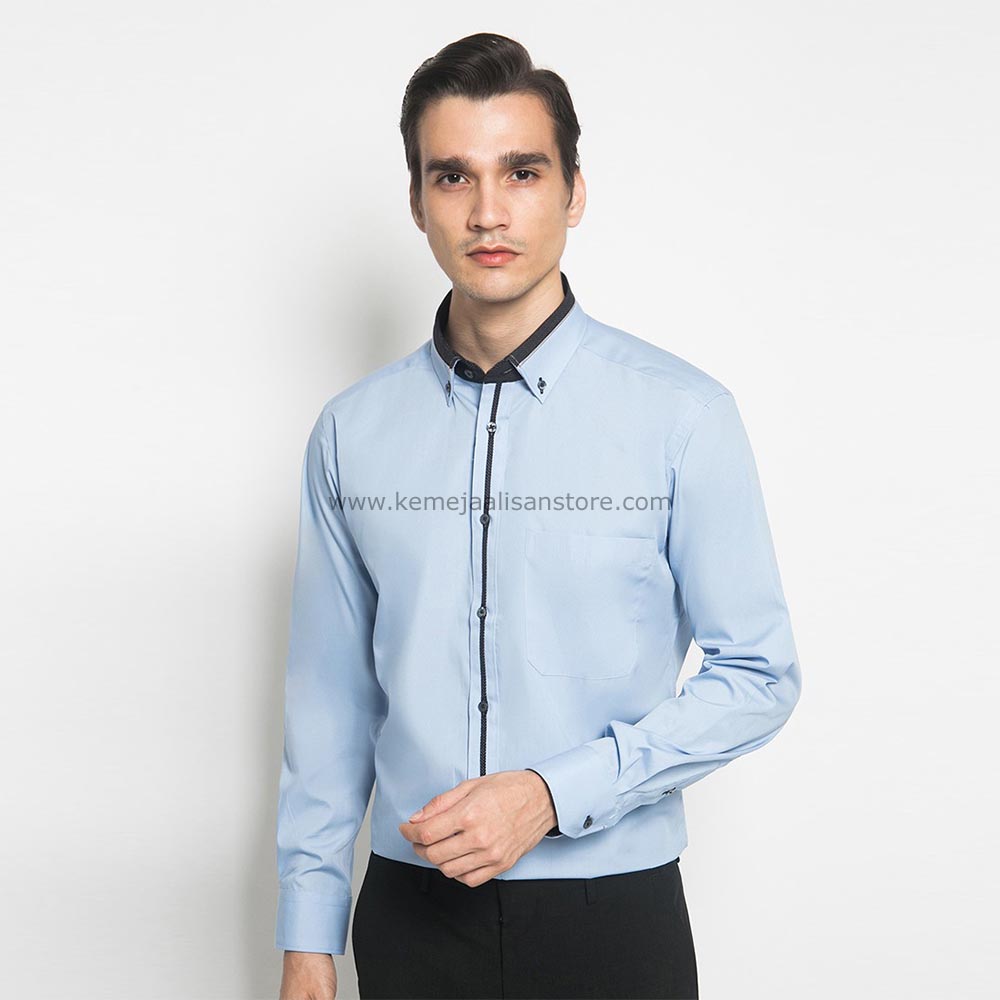 Kemeja Alisan Biru Muda Special S30